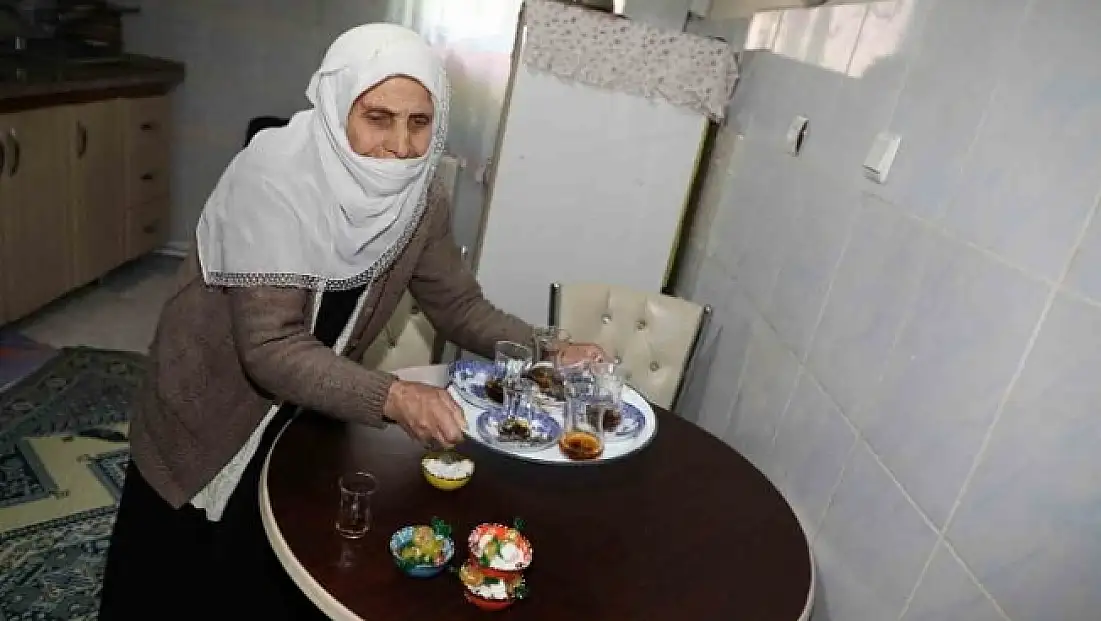 Makbule Işık 70 yıldır kimliksiz yaşıyor