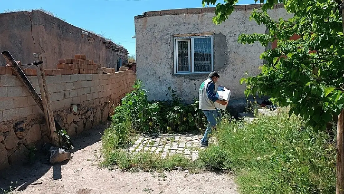Doğubayazıt’ta ihtiyaç sahibi ailelere Kurban Bayramı yardımı