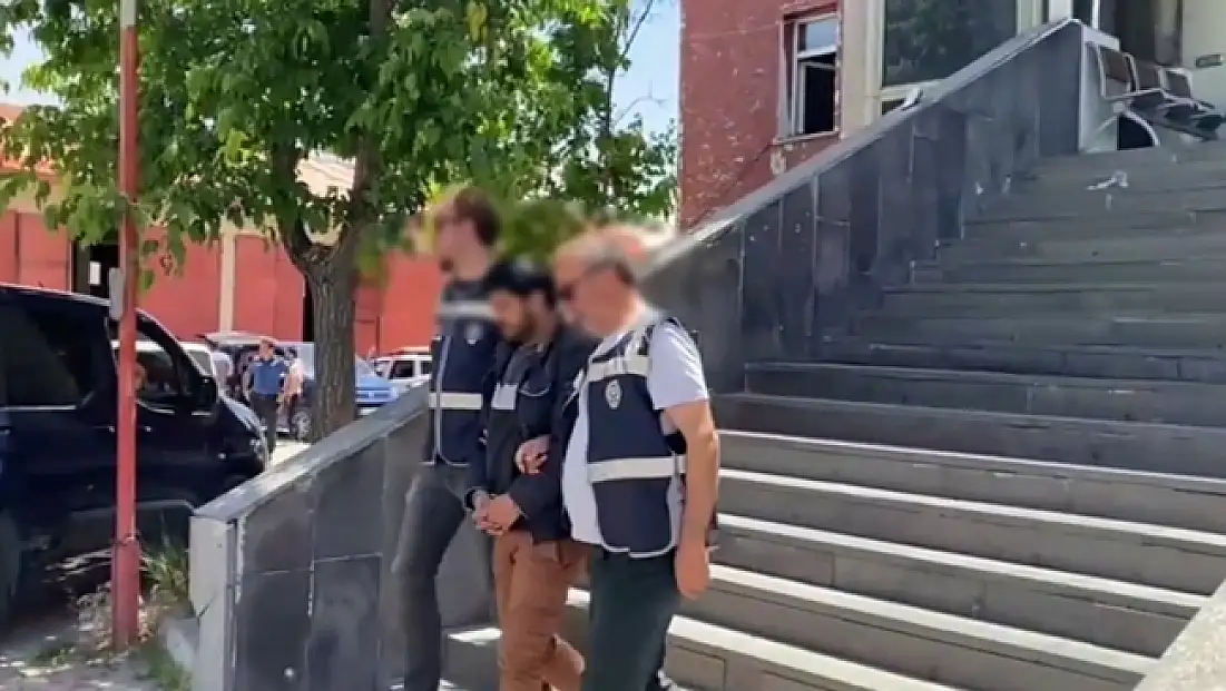 Ağrı’da 20 yı hapis cezası bulunan dolandırıcılık ve silahlı yağma şüphelisi yakalandı