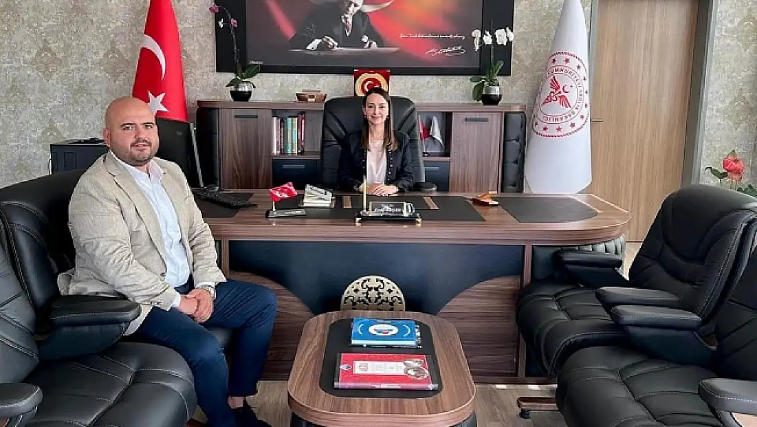 Ağrı Eğitim ve Araştırma Hastanesi Yeni Başhekimi Uzm. Dr. Emre Özgen Görevine Başladı