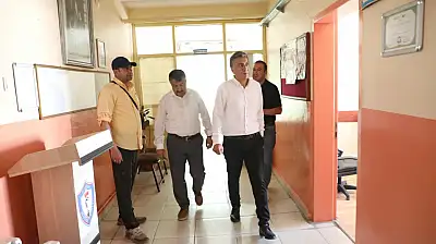 Ağrı Milli Eğitim Müdürü Çakan, yeni eğitim öğretim yılı hazırlıklarını hafta sonunda da sürdürdü