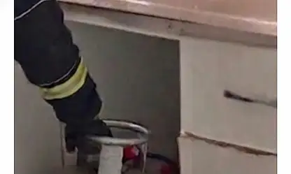 Doğubayazıt'ta tüp patladı: 2 yaralı, evde hasar