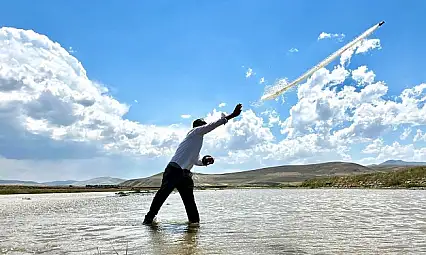 Murat Nehri'nin bereketli suyu vatandaşın geçim kaynağı oldu