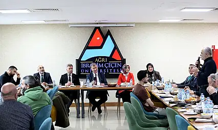 AİÇÜ Rektörü Gülçin, 10 Ocak Çalışan Gazeteciler Günü'nde Basın Mensuplarıyla Buluştu