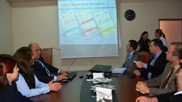 D.Ü. Hastaneleri Sağlıkta Kalite'de Başarılı Bulundu