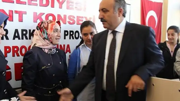 Hasan Arslan'ın 8 Mart Dünya Kadınlar Günü Mesajı
