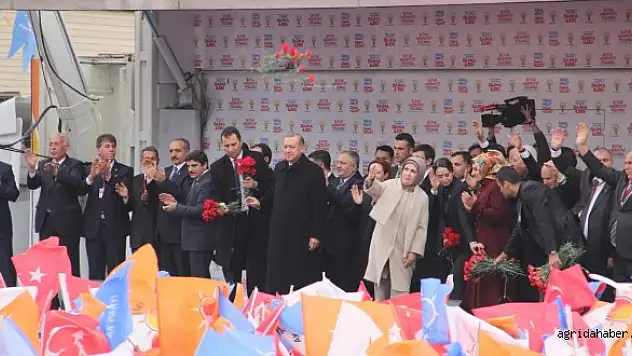 Başbakan Recep Tayyip Erdoğan Ağrı'da ( Haber )