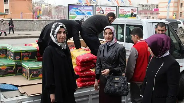Eğitim-Bir-Sen Ağrı Şubesi Kadın Komisyonundan Suriyeye Anlamlı Yardım