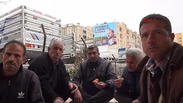 Şanlıurfa'da, İstanbul'daki 3. Köprü'nün Reklam Afişi Asıldı