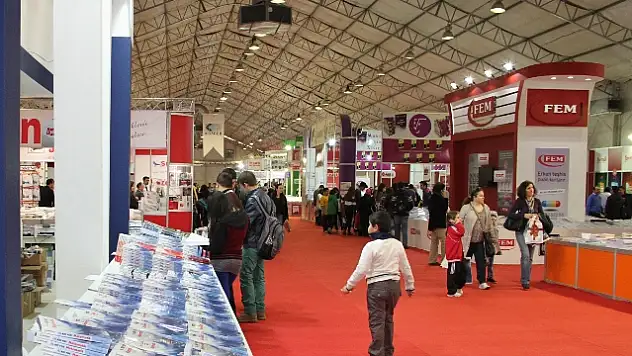 Bursa Kitap Baharı Başladı