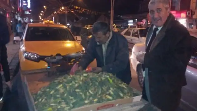 Çiriş Ağrı'da Tezgahlarda Yerini Aldı
