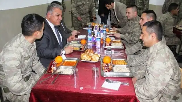 Vali Tekinarslan'dan İlçe Ziyaretleri