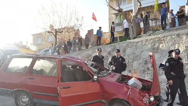 Demircide Trafik Kazası: İki Yaralı