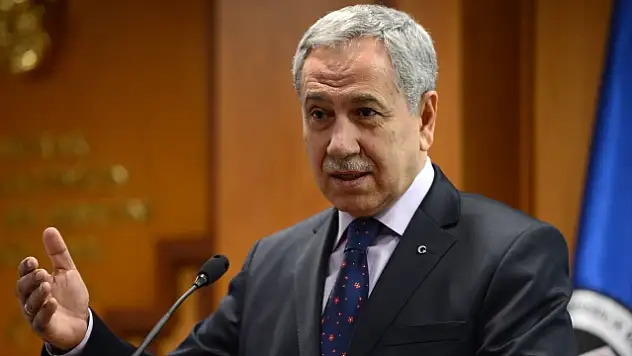 Başbakan Yardımcısı Arınç, 'Sevgi Yürüyüşü'Ne Katıldı