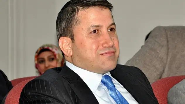 STSO Başkanı Kuzu, 'Demiryolu Şart'