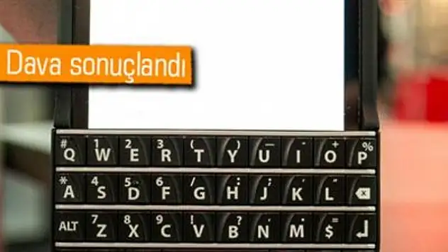 Blackberry, Typo İphone'un Satışını Yasaklattı