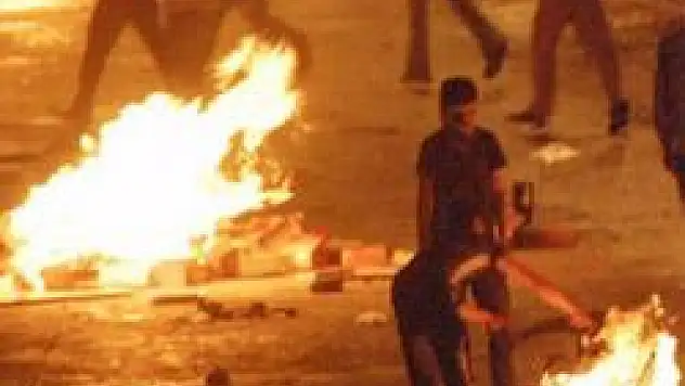 Camiden Emniyete roketli saldırı
