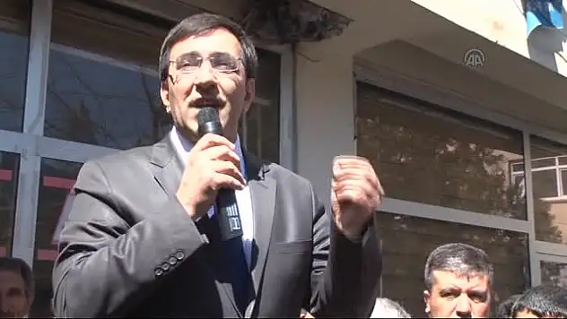 Bakan Yılmaz: Bingöl'de Yüzde 60'a Yakın Bir Oy Aldık