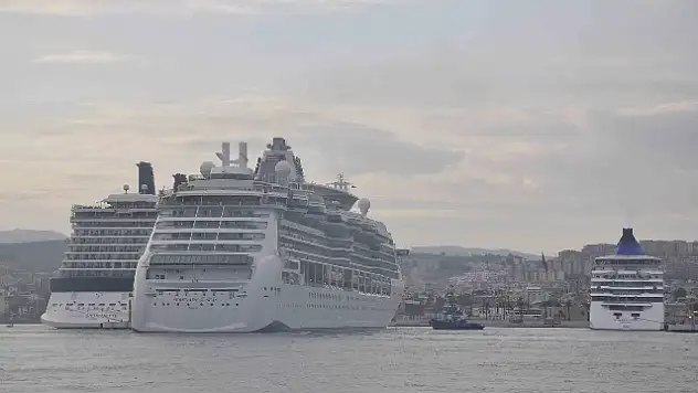 Denizden 2,25 Milyon Turist Geldi
