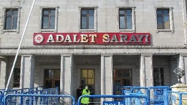 Ağrıda Merkez İlçe Seçim Kurulu Başkanı 5 Gün Rapor Aldı