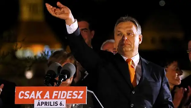 Macaristan Yine Orban'ı Seçti