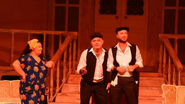 Lüküs Hayat' Müzikali Diyarbakır'da Sahnelenecek