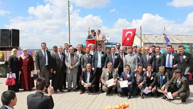 AŞKALE KÖYÜNDE KUTLU DOĞUM COŞKUSU