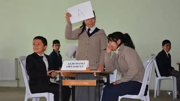 Ağrı'da Okullar Arası Bilgi ve Kültür Yarışması