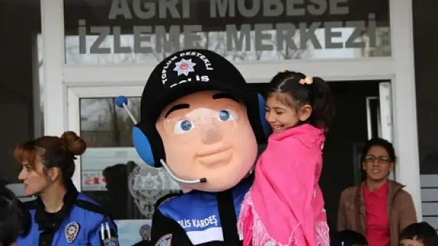 Miniklerden Emniyet Müdürlüğüne Ziyaret