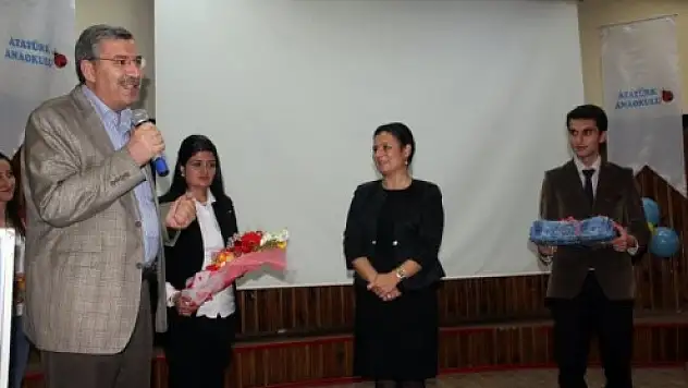 Ağrı'da 'Çocuklarla Anlaşmak Aslında Çok Kolay' Semineri