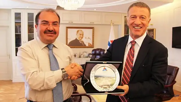 TÜRKİYE GOLF FEDERASYONUNDAN AĞRI İBRAHİM ÇEÇEN  ÜNİVERSİTESİNE ZİYARET