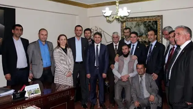 Ak Parti Heyetinden, Gazeteciler Cemiyetine Ziyaret