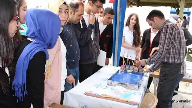 A.İ.Ç.Ü'Sİ GAZİANTEP'TEKİ ÜNİVERSİTE  TANITIM FUARINA KATILDI