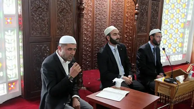 A.İ.Ç.Ü'DE SOMA ŞEHİTLERİ İÇİN MEVLİD OKUTULDU