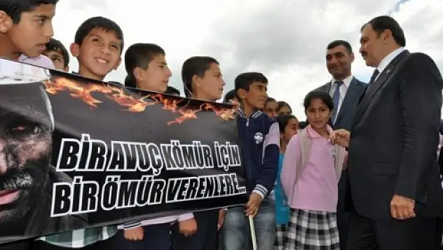 Madencilerin İsmi Okula Verildi