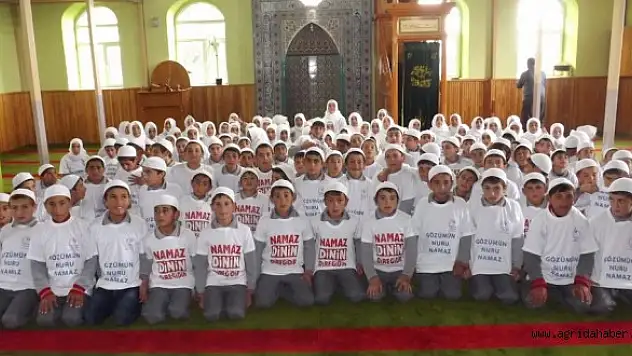 TAŞLIÇAYDA 'BENİM NAMAZIM ŞENLİĞİ'