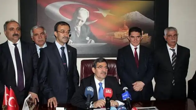 Bakan Güllüce'den Agc'ye Ziyaret