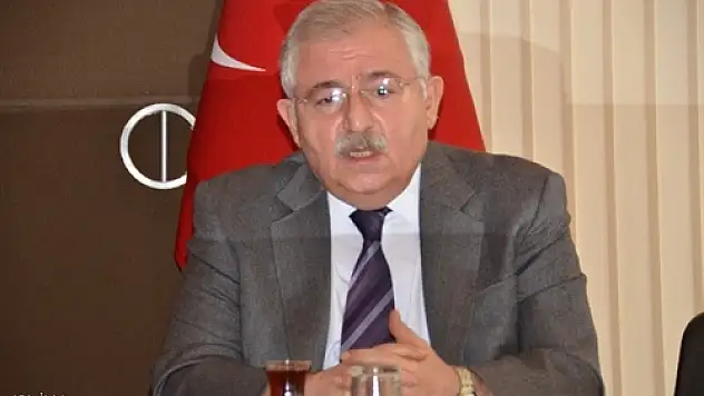 Paris Büyükelçisi Burcuoğlu'ndan Veda Buluşması