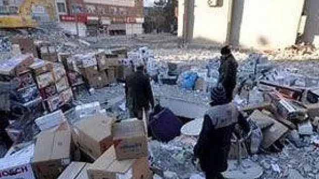 Van göçüyor: 350 bin kişi şehri terketti