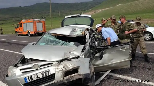 Ağrı'da Trafik Kazaları: 1 Ölü, 8 Yaralı