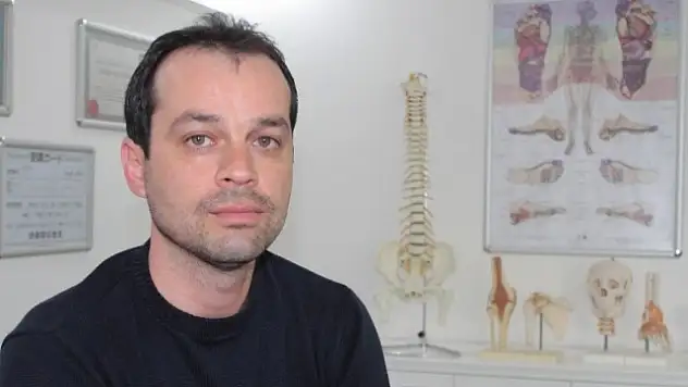 Masa Başı Çalışanlar Dikkat