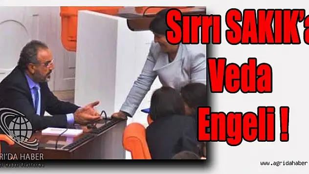 SIRRI SAKIK'IN VEDASINA MERAL AKŞENER ENGELİ
