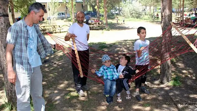 HAKSEN AĞRI ŞUBE ÜYELERİ PİKNİKTE BULUŞTU