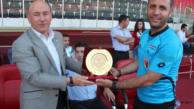 KURUMLAR ARASI FUTBOL TURNUVASI SONA ERDİ