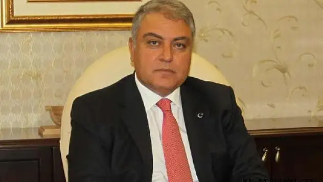 Ağrı Valisi Dr. Mehmet Tekinarslan'ın Bayram Mesajı