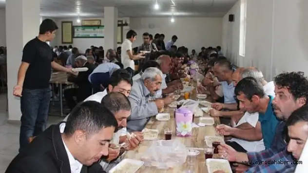 Küskünleri Barıştıran 100 Yıllık Bayram Yemeği
