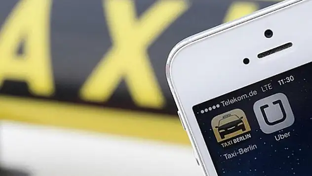 Uber şimdi de Berlinde yasaklandı