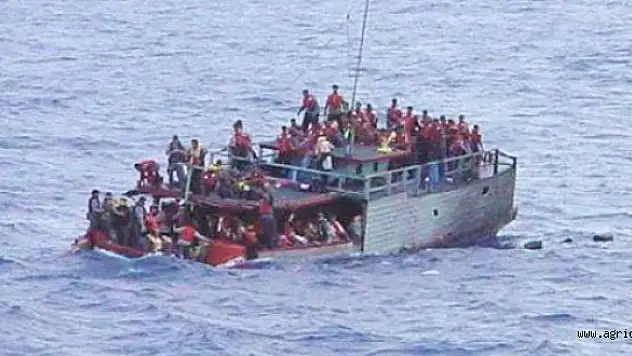 Batan Göçmen Teknesinde Ölü Sayısı 200'ü Geçti