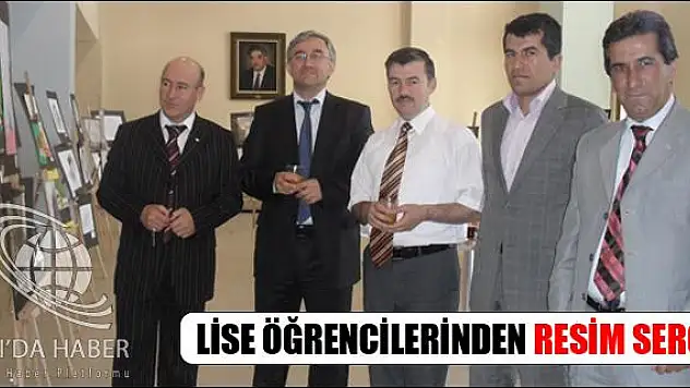 LİSE ÖĞRENCİLERİNDEN RESİM SERGİSİ
