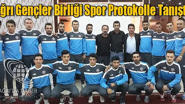 Ağrı Gençlerbirliği Spor Protokol ve Gazetecilerle Buluştu